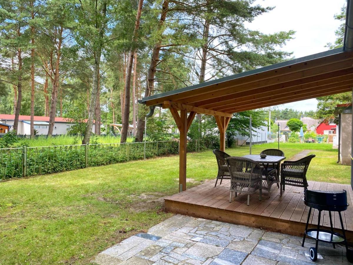 Ferienhaus Lieflo Glowe Exterior photo